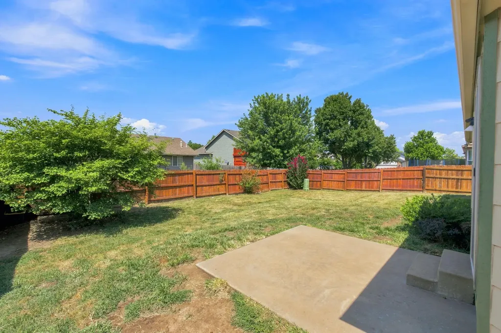 2646 E Cambridge Street Wichita KS 67219