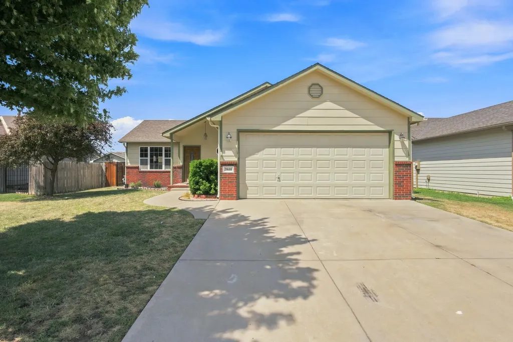2646 E Cambridge Street Wichita KS 67219