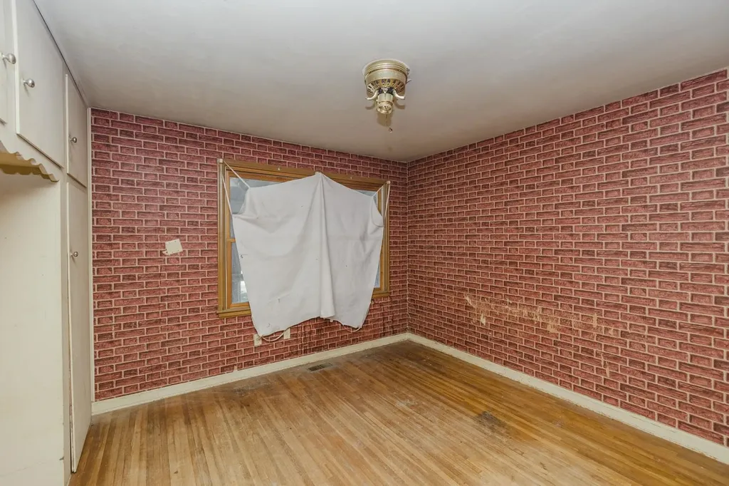 1120 Pineridge Street Wichita KS 67218