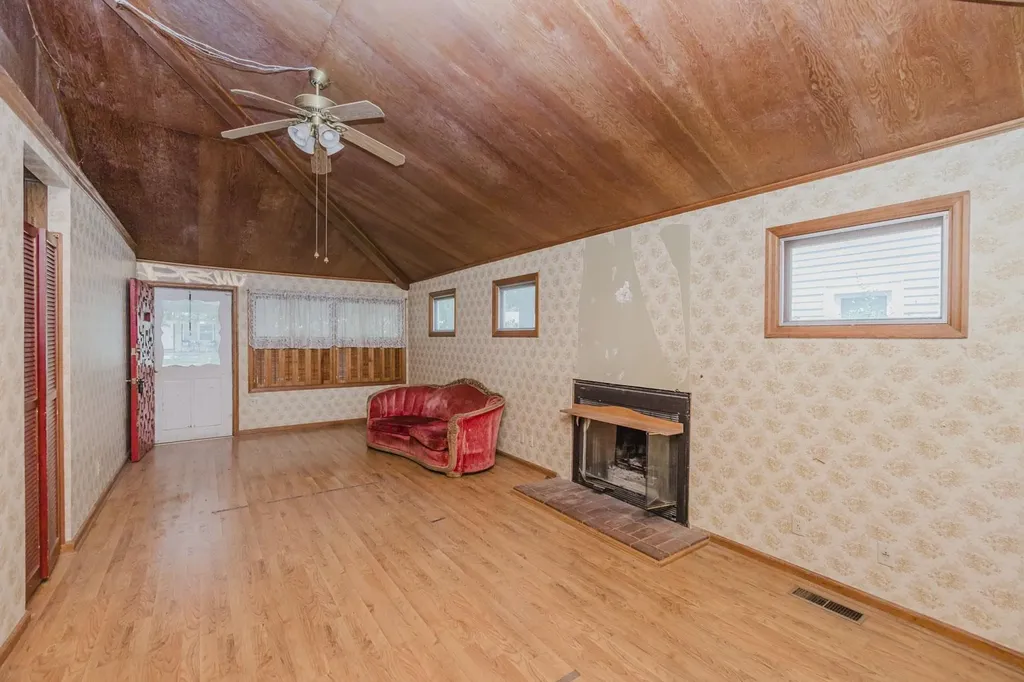 1120 Pineridge Street Wichita KS 67218