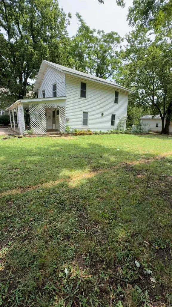 311 W Towanda El Dorado KS 67042
