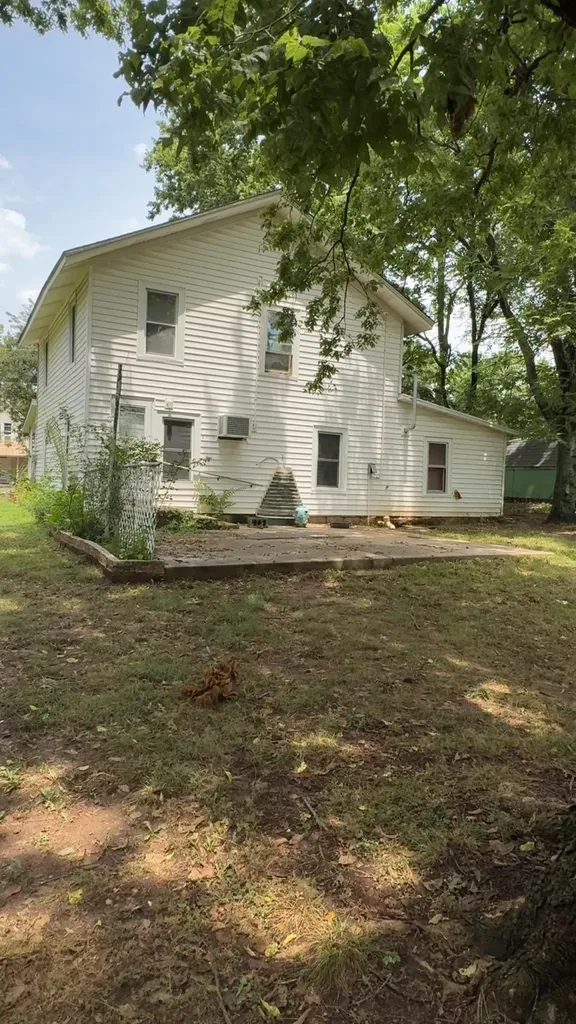 311 W Towanda El Dorado KS 67042