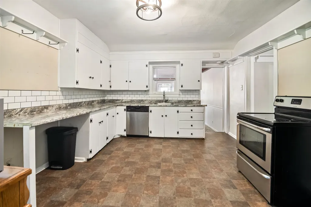 712 S Terrace Drive Wichita KS 67218