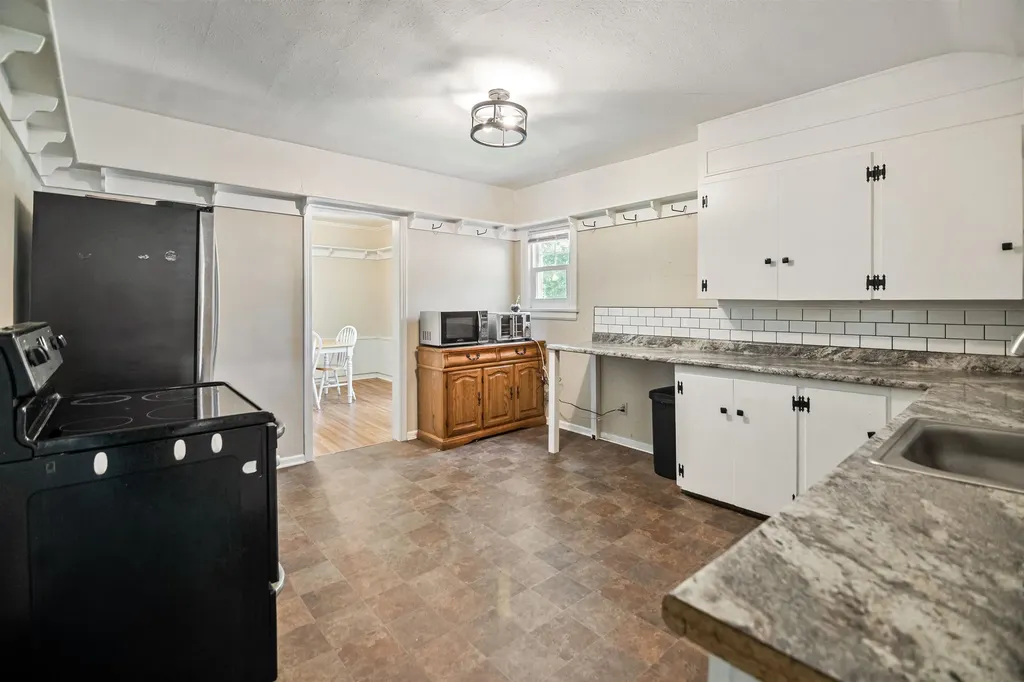 712 S Terrace Drive Wichita KS 67218