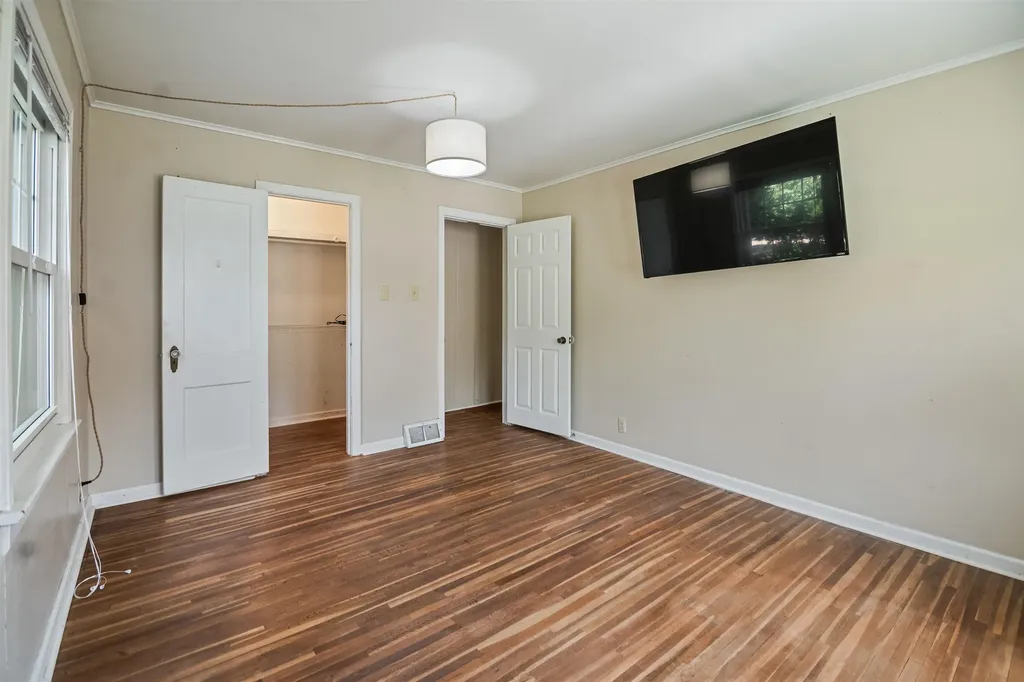 712 S Terrace Drive Wichita KS 67218