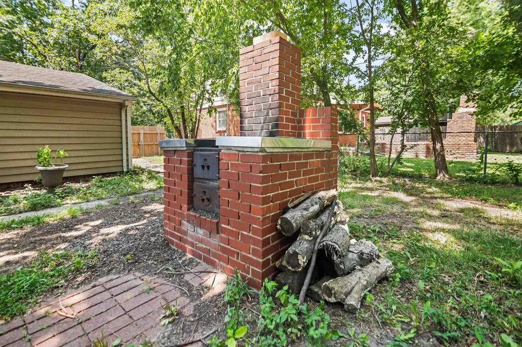 712 S Terrace Drive Wichita KS 67218