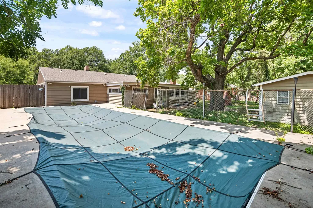 712 S Terrace Drive Wichita KS 67218