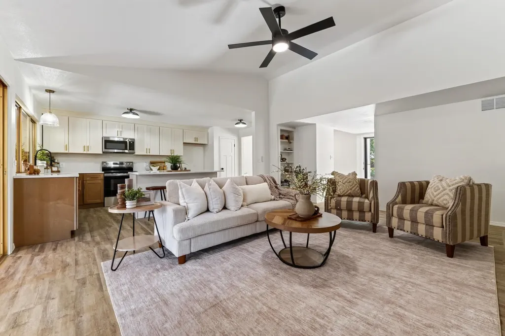 8241 E Tamarac Lane Wichita KS 67206