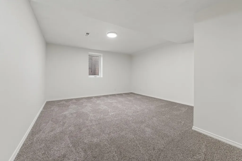 8241 E Tamarac Lane Wichita KS 67206