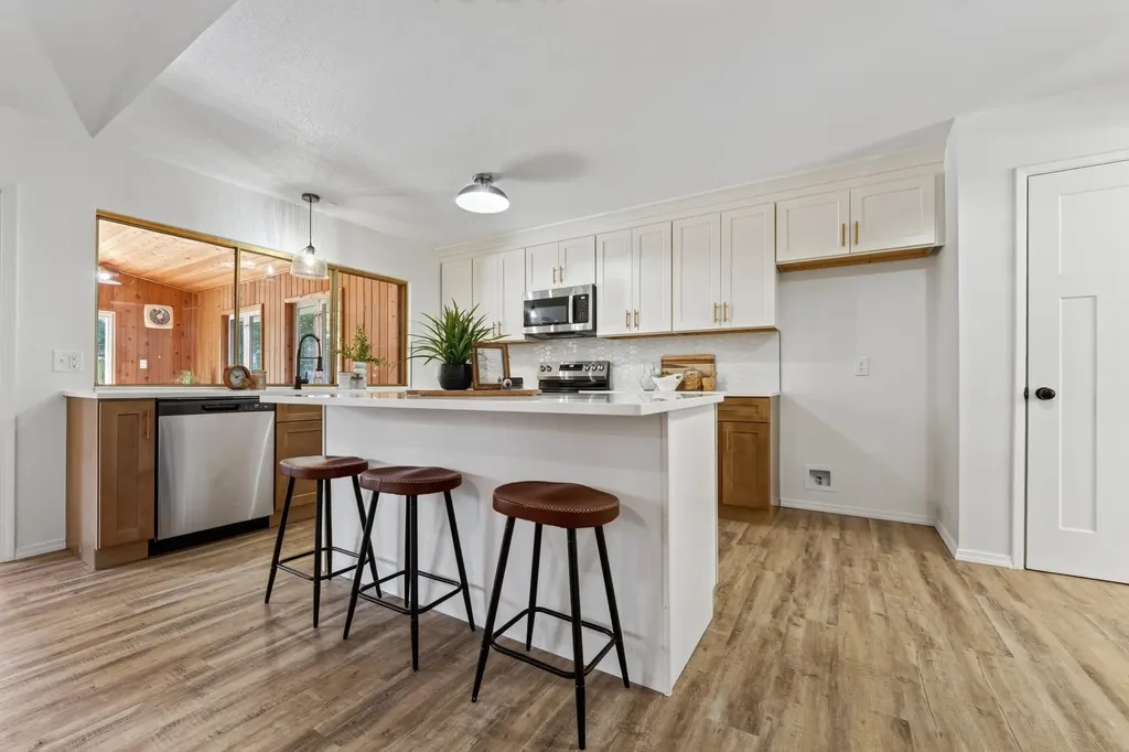 8241 E Tamarac Lane Wichita KS 67206