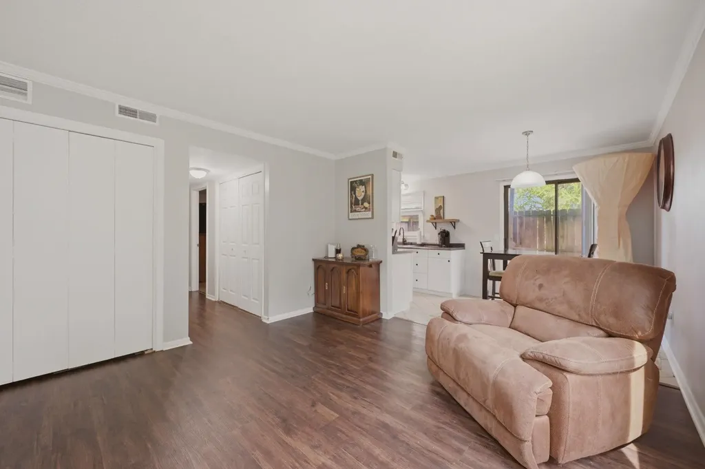 1441 N Smith Court Wichita KS 67212