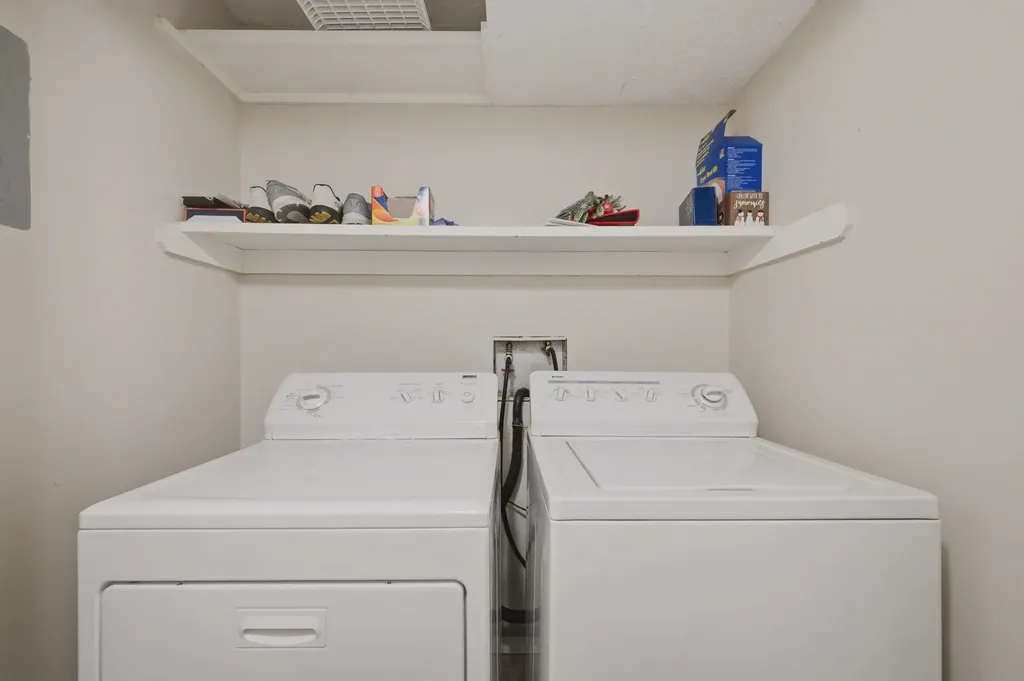 1441 N Smith Court Wichita KS 67212