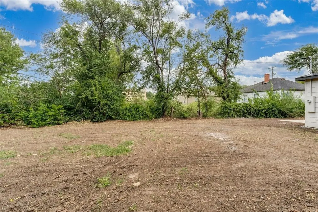 1745 N Chautauqua Avenue Wichita KS 67214