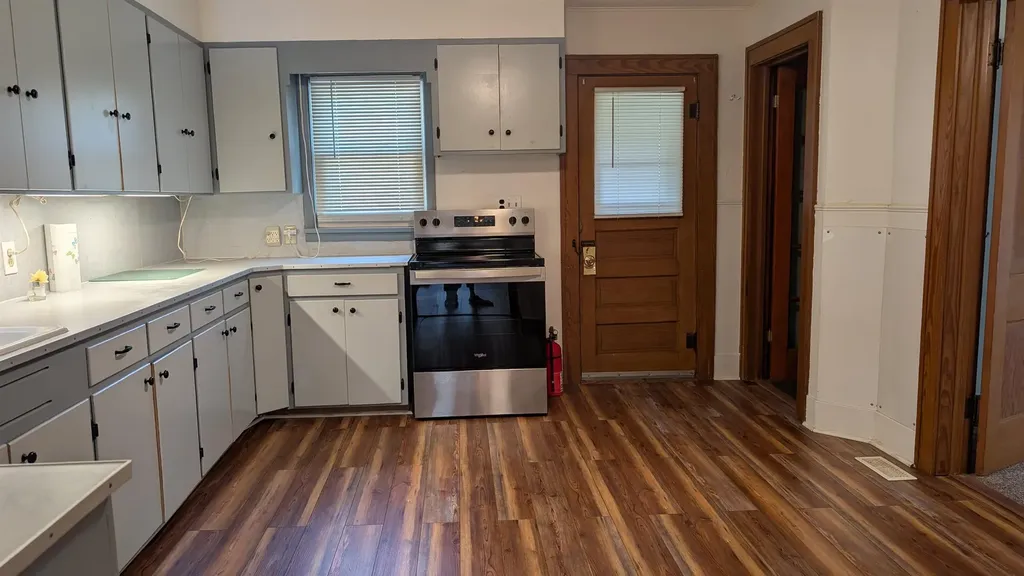 1626 S Topeka Avenue Wichita KS 67211