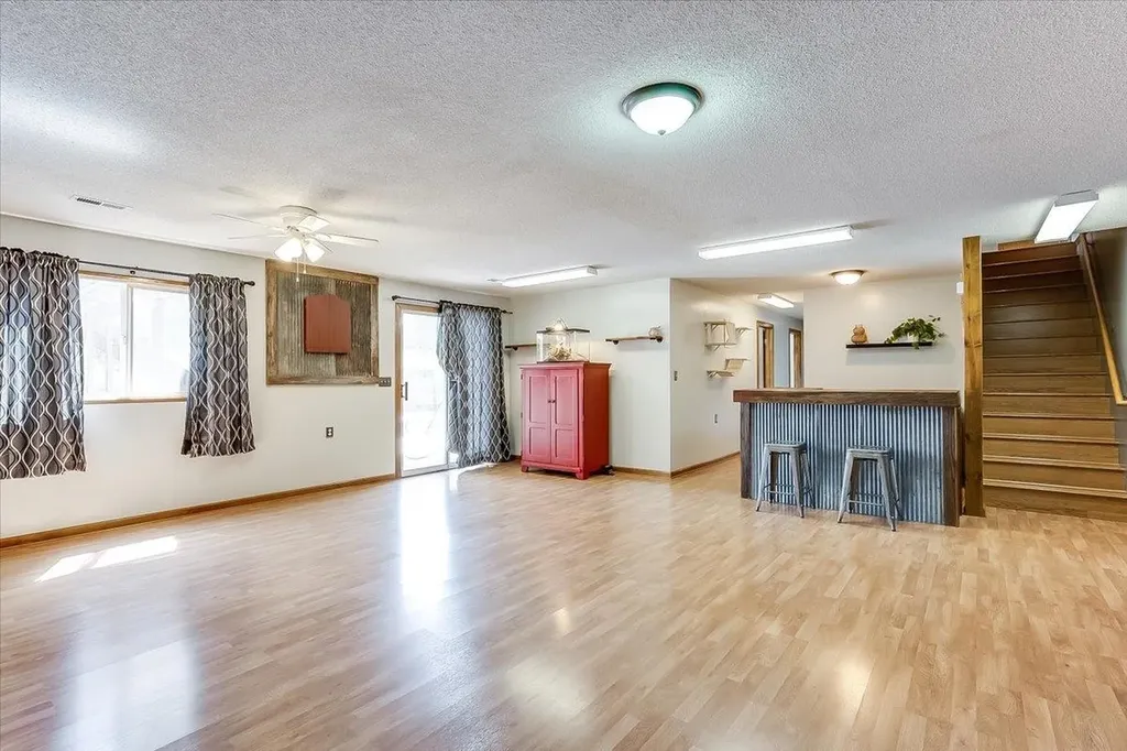 1726 N Prairie Run Circle Mulvane KS 67110