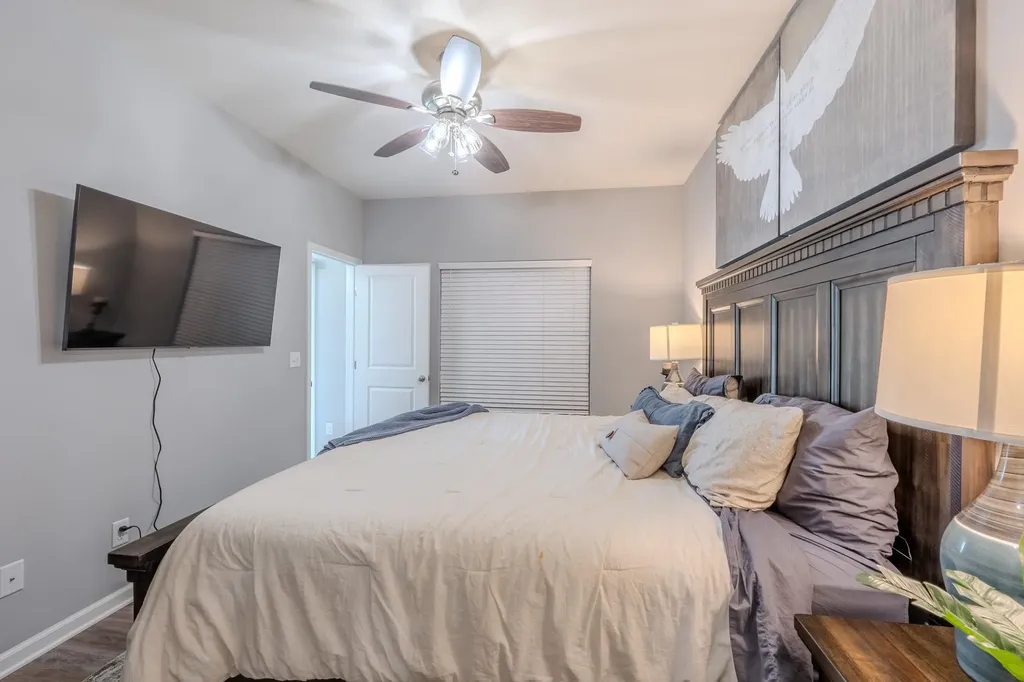 1806 S Bedford Street Wichita KS 67207
