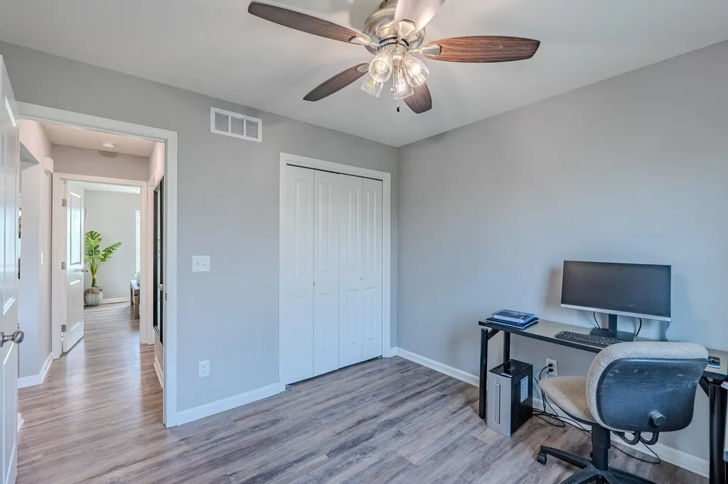 1806 S Bedford Street Wichita KS 67207