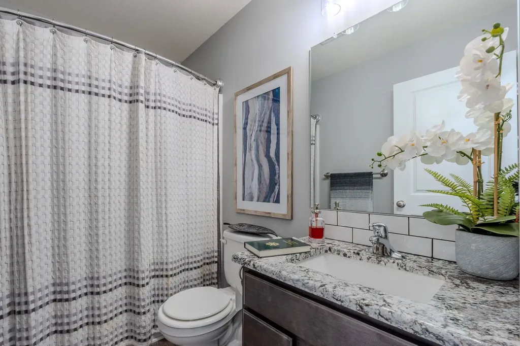 1806 S Bedford Street Wichita KS 67207