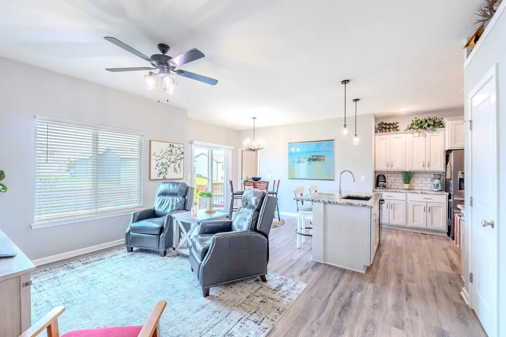 1806 S Bedford Street Wichita KS 67207