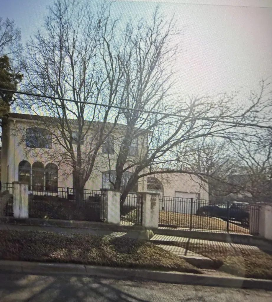 4125 E Central Wichita KS 67208