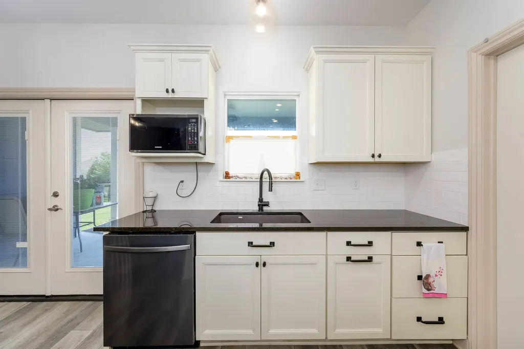 6733 E Central Park Avenue Wichita KS 67226