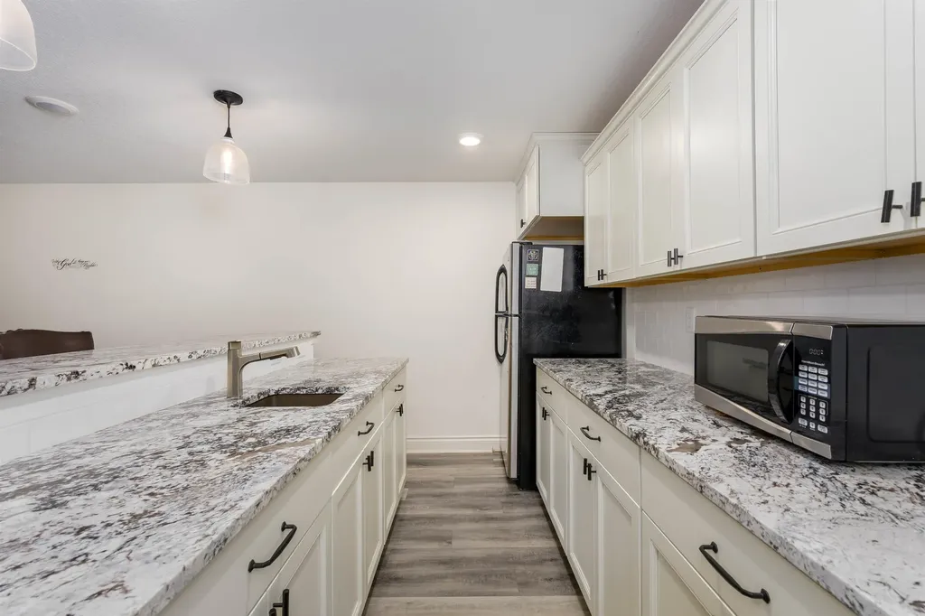 6733 E Central Park Avenue Wichita KS 67226