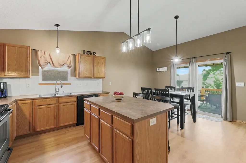 1051 N Aksarben Court Wichita KS 67235