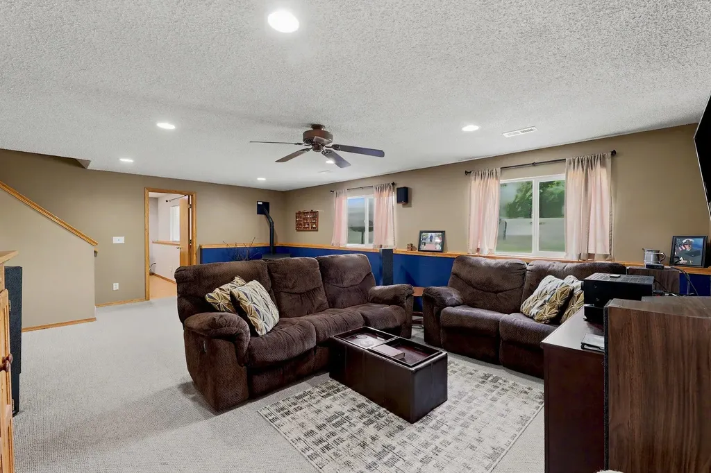 1051 N Aksarben Court Wichita KS 67235