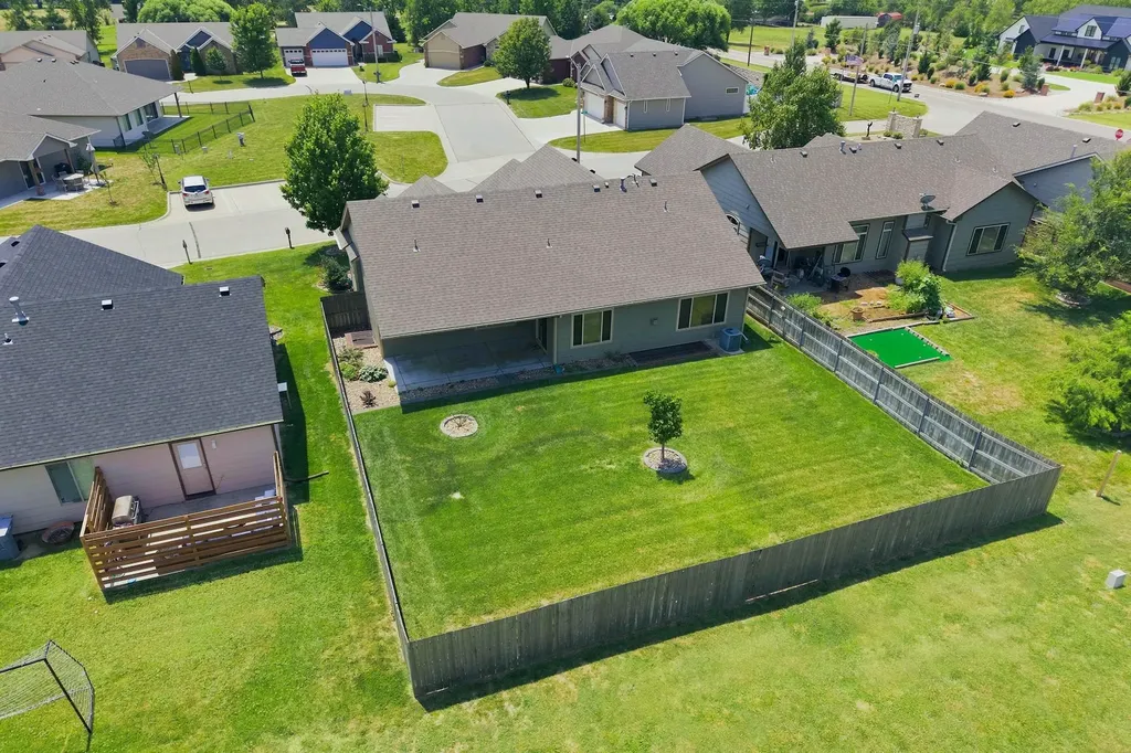 15106 W Slope Street Wichita KS 67235