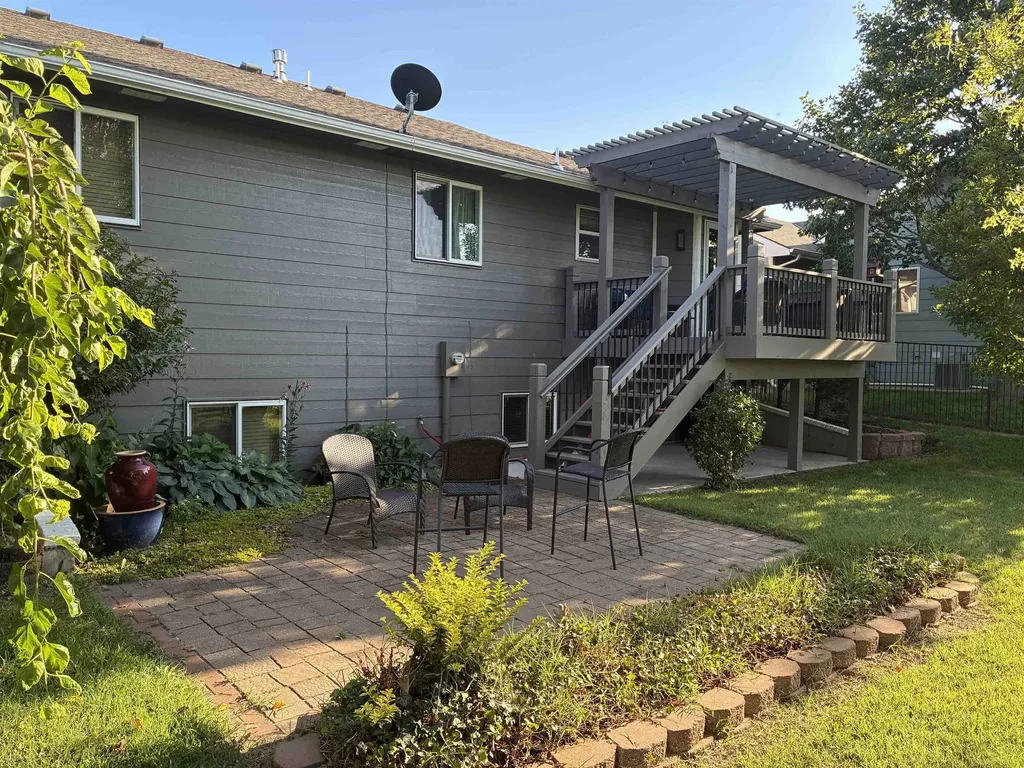 2225 S Milstead Wichita KS 67209