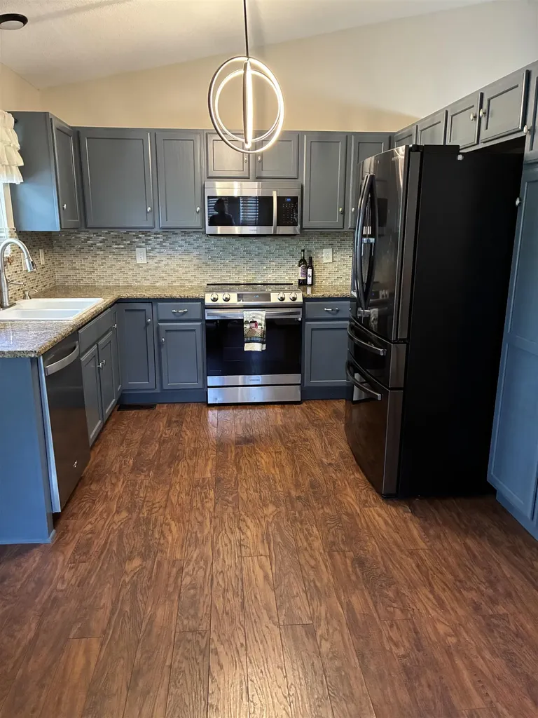 2225 S Milstead Wichita KS 67209