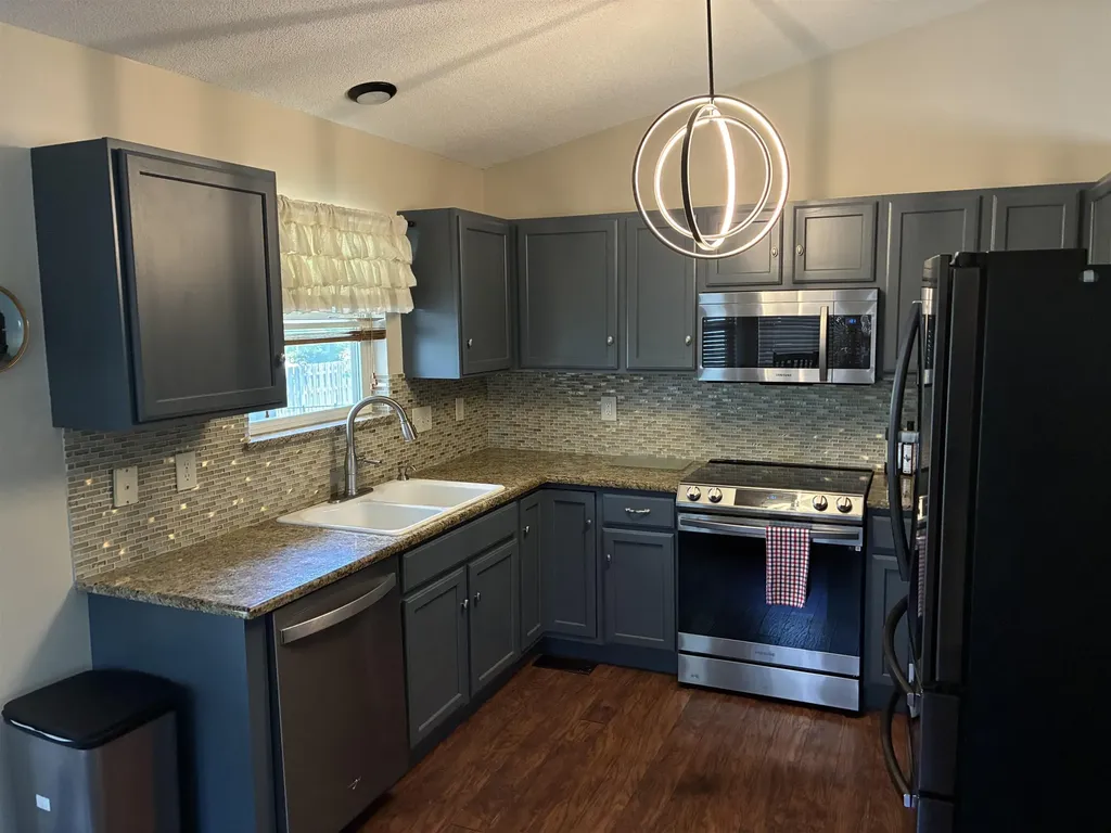 2225 S Milstead Wichita KS 67209