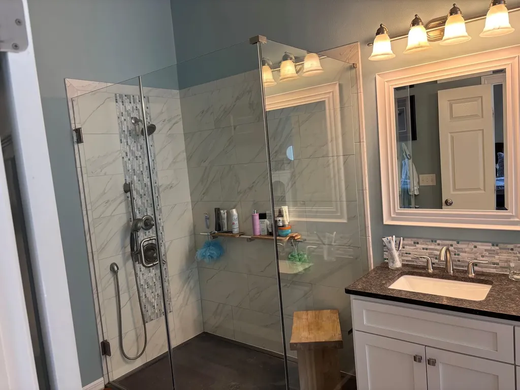 5021 N Harborside Court Wichita KS 67204-2371