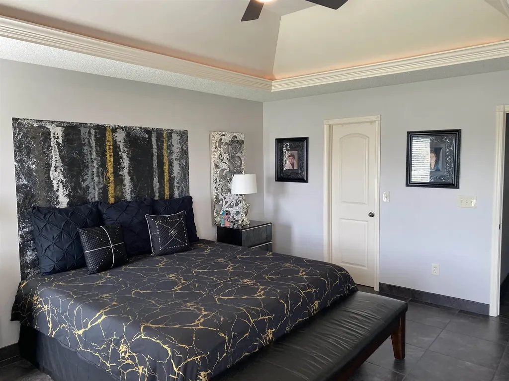 12301 E Zimmerly Court Wichita KS 67207