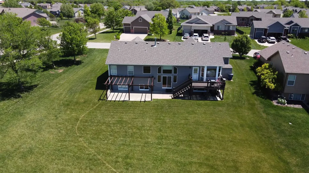 12301 E Zimmerly Court Wichita KS 67207