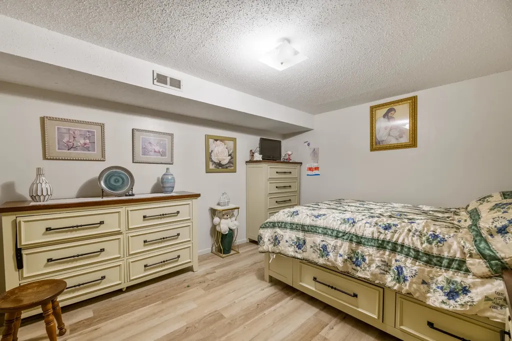 763 N Mount Carmel Avenue Wichita KS 67203