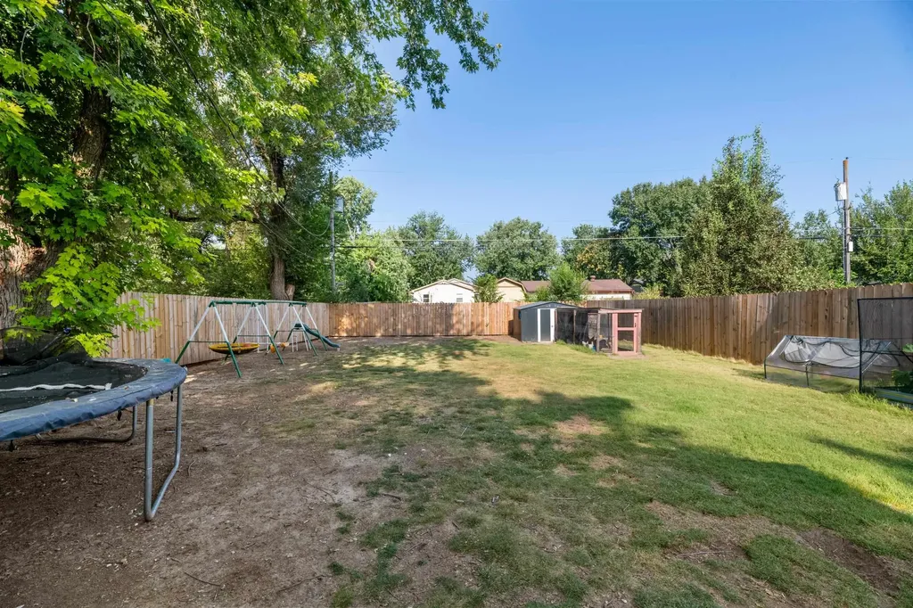 763 N Mount Carmel Avenue Wichita KS 67203
