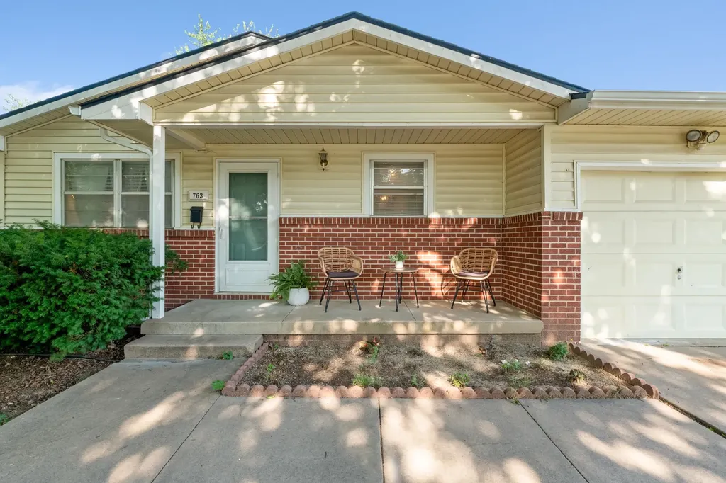 763 N Mount Carmel Avenue Wichita KS 67203