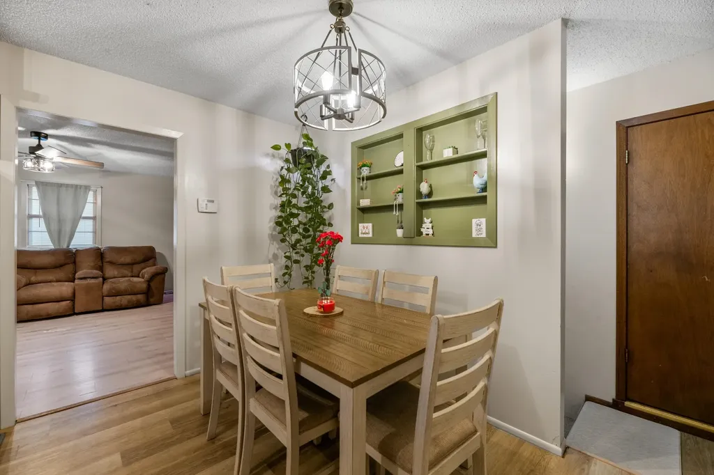 763 N Mount Carmel Avenue Wichita KS 67203