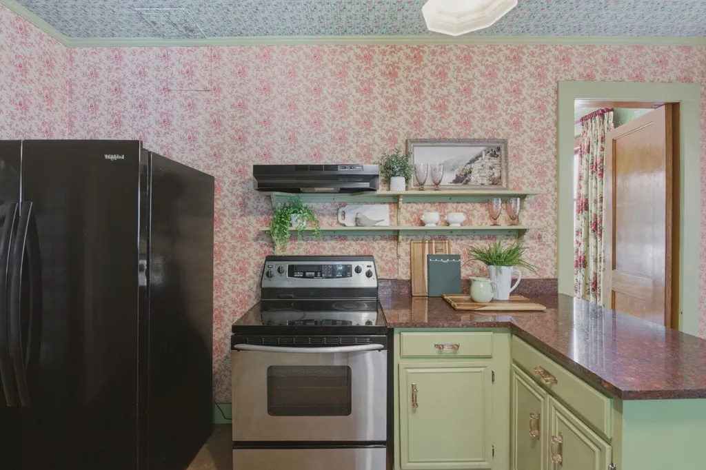 3416 Oakland Wichita KS 67218