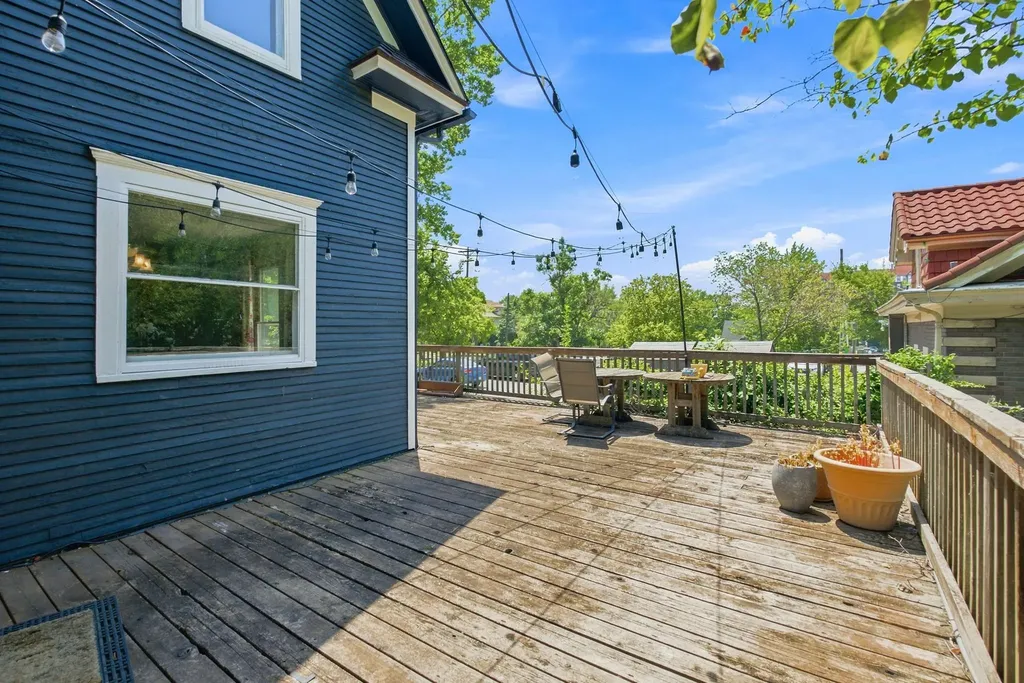 3416 Oakland Wichita KS 67218