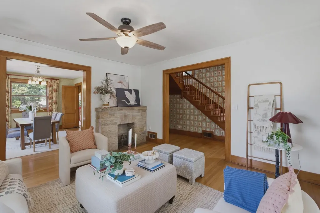 3416 Oakland Wichita KS 67218