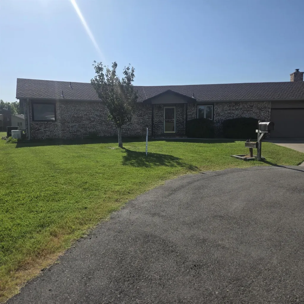54 E Saint Cloud Wichita KS 67230