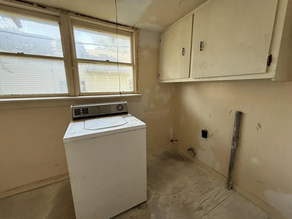 627 N Summit Street El Dorado KS 67042