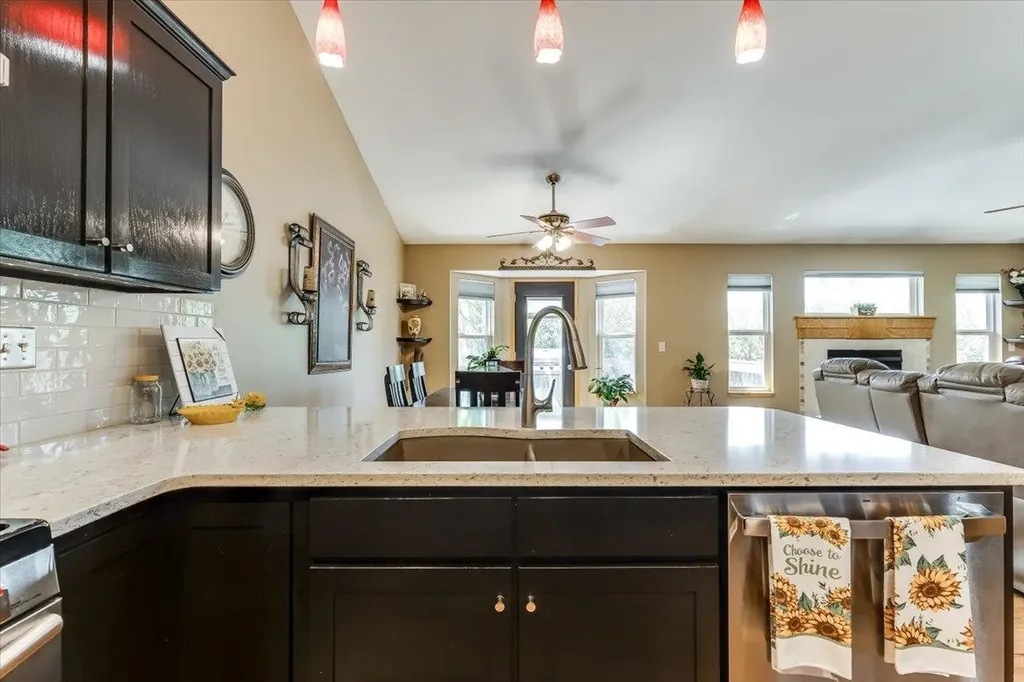 1309 S Summit Circle Derby KS 67037