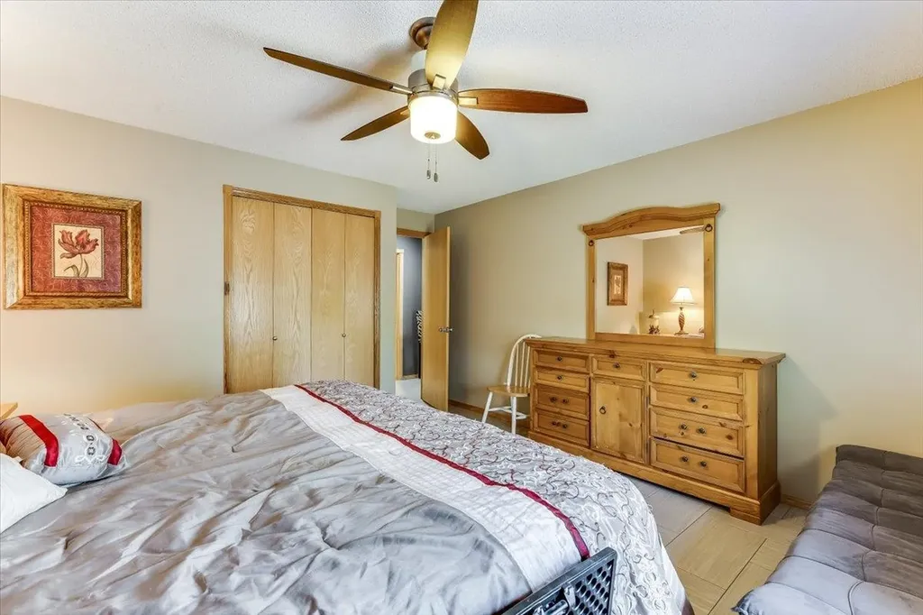1309 S Summit Circle Derby KS 67037