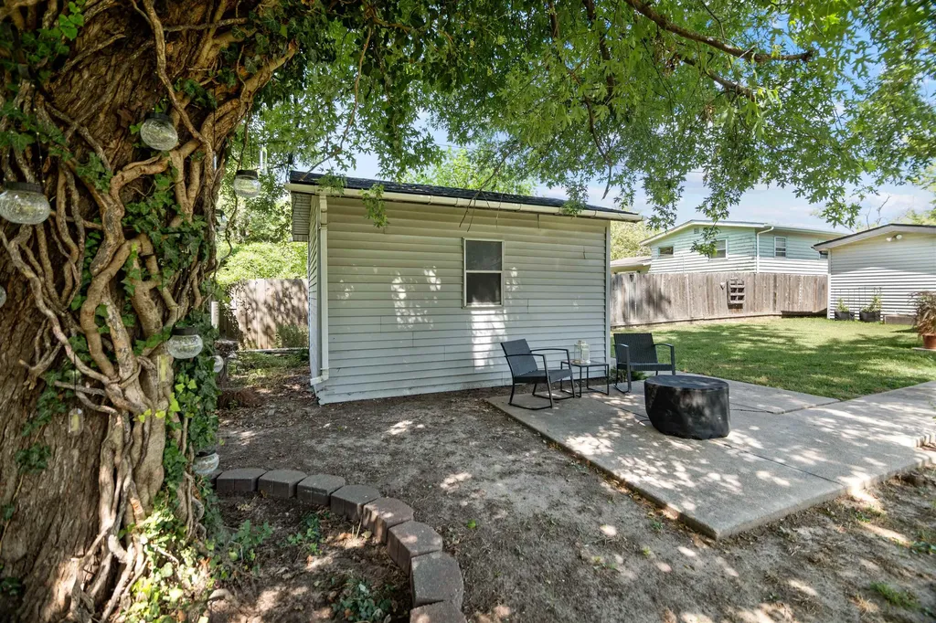 2021 W Rita Avenue Wichita KS 67213