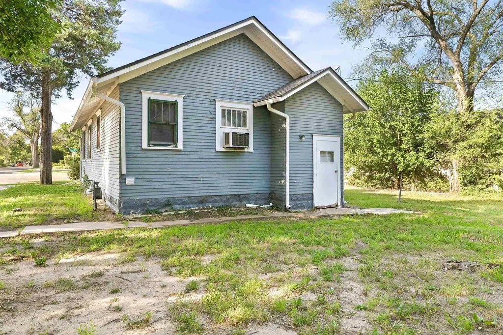 2626 E 13th Street N Wichita KS 67214