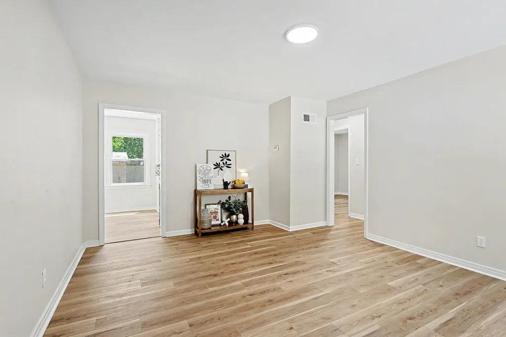 5811 E Skinner Wichita KS 67218