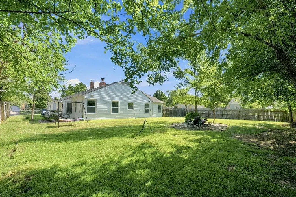 353 N Pinecrest Avenue Wichita KS 67208